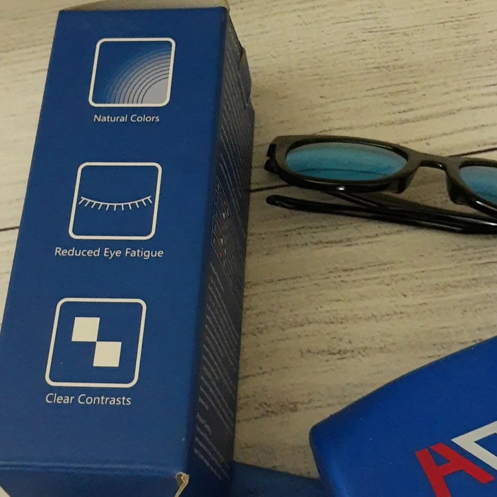 Kids Mirrored Polarized Sunglasses, Silicone UV Protection, Black Blue